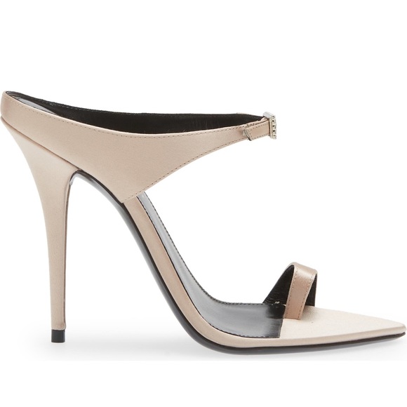 Pointed Toe Sandal - Picture 3 of 16